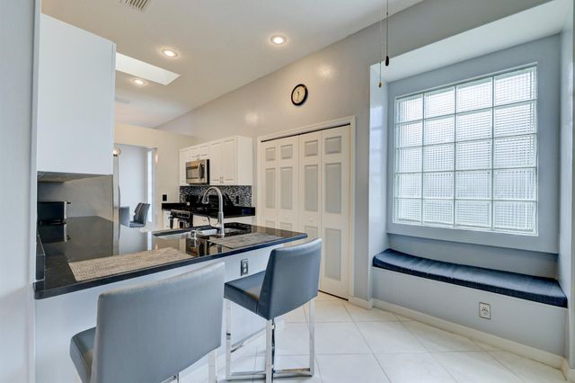 450 SW Fairway Landing, Port St Lucie, FL 34986