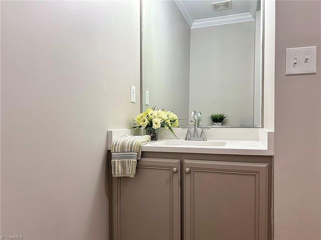 6148 Tory Court, High Point, NC 27265