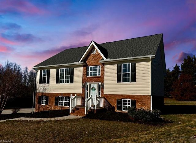 6148 Tory Court, High Point, NC 27265