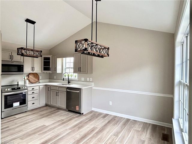 6148 Tory Court, High Point, NC 27265