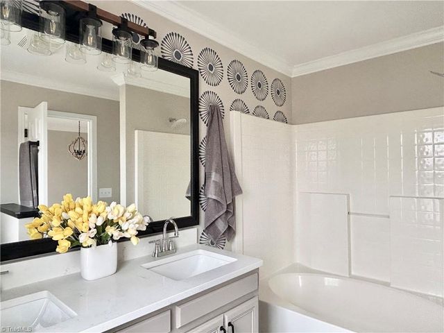 6148 Tory Court, High Point, NC 27265