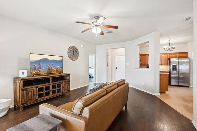 238 Old Spanish Trail, Waxahachie, TX 75167