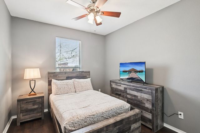 238 Old Spanish Trail, Waxahachie, TX 75167