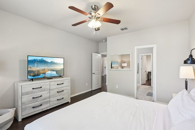 238 Old Spanish Trail, Waxahachie, TX 75167