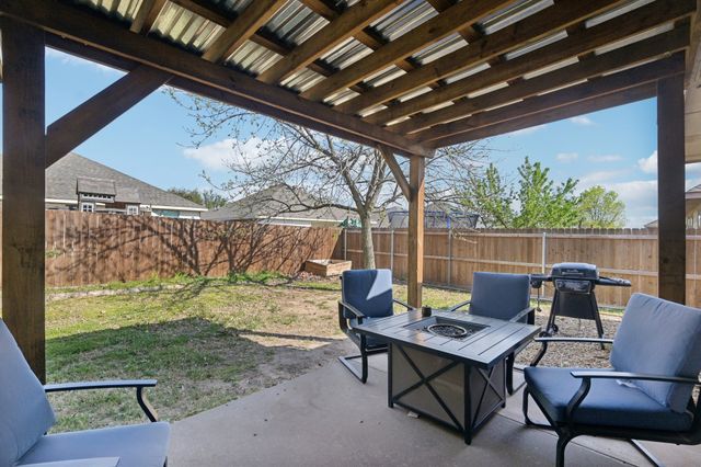 238 Old Spanish Trail, Waxahachie, TX 75167