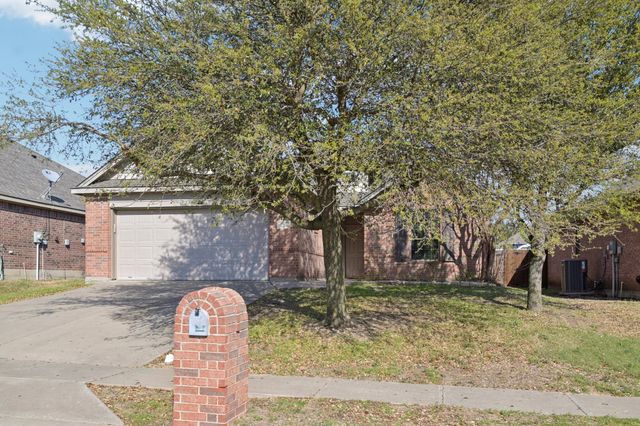 238 Old Spanish Trail, Waxahachie, TX 75167