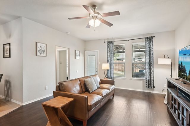 238 Old Spanish Trail, Waxahachie, TX 75167