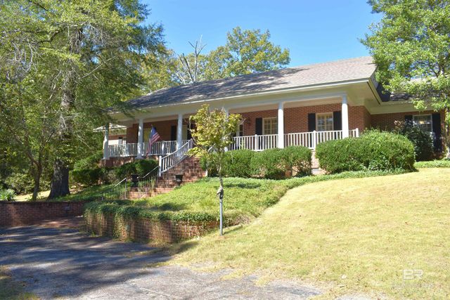 422 W Wiggins Street, Monroeville, AL 36460