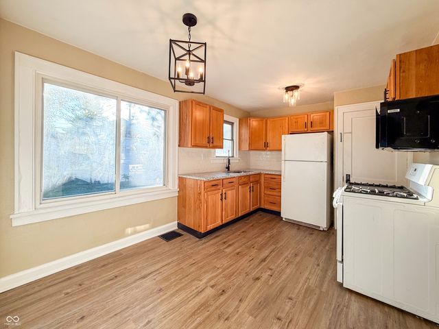 3619 Andover Road, Anderson, IN 46013