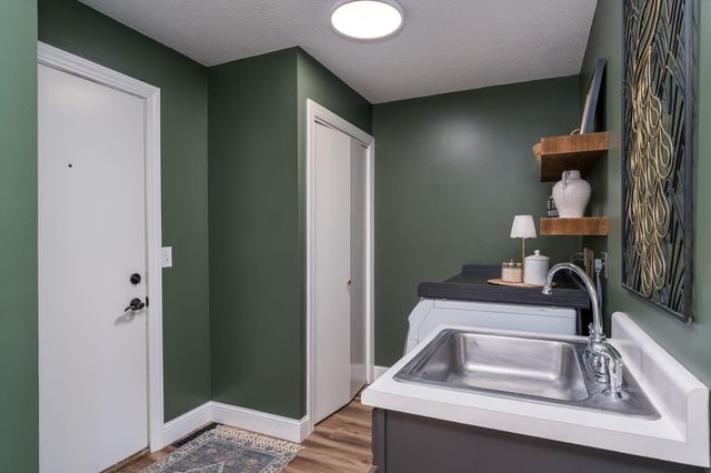 75 Telemark Drive, Mankato, MN 56001