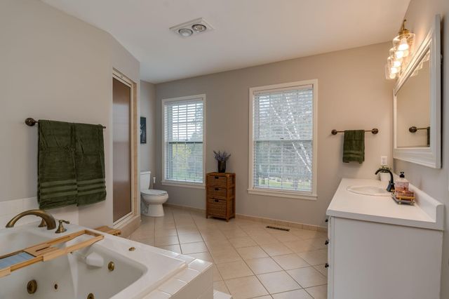 75 Telemark Drive, Mankato, MN 56001