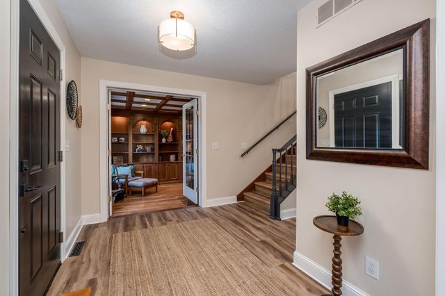 75 Telemark Drive, Mankato, MN 56001