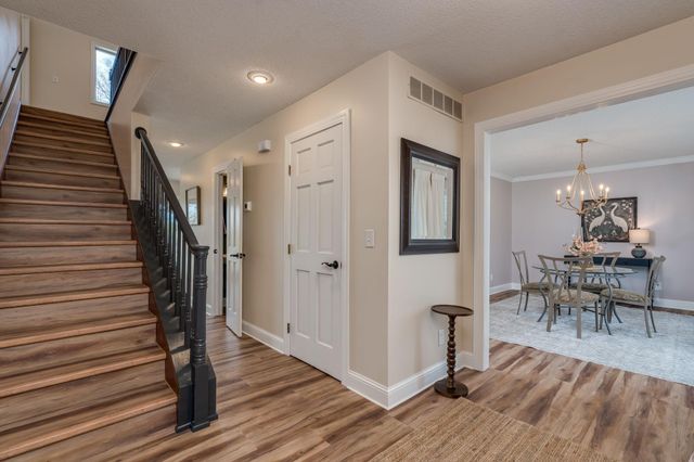 75 Telemark Drive, Mankato, MN 56001