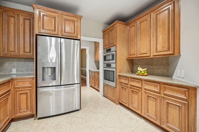 2904 Grand Shore Court, League City, TX 77573