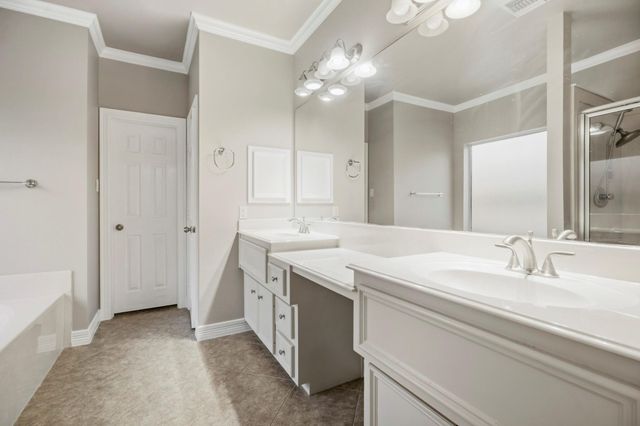2904 Grand Shore Court, League City, TX 77573