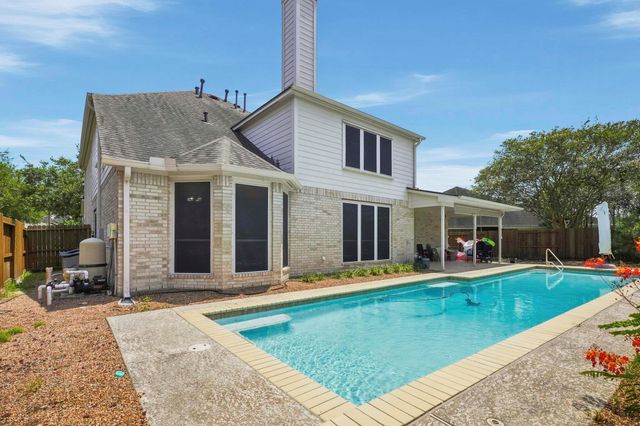 2904 Grand Shore Court, League City, TX 77573
