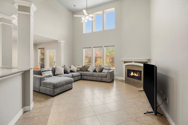 2904 Grand Shore Court, League City, TX 77573
