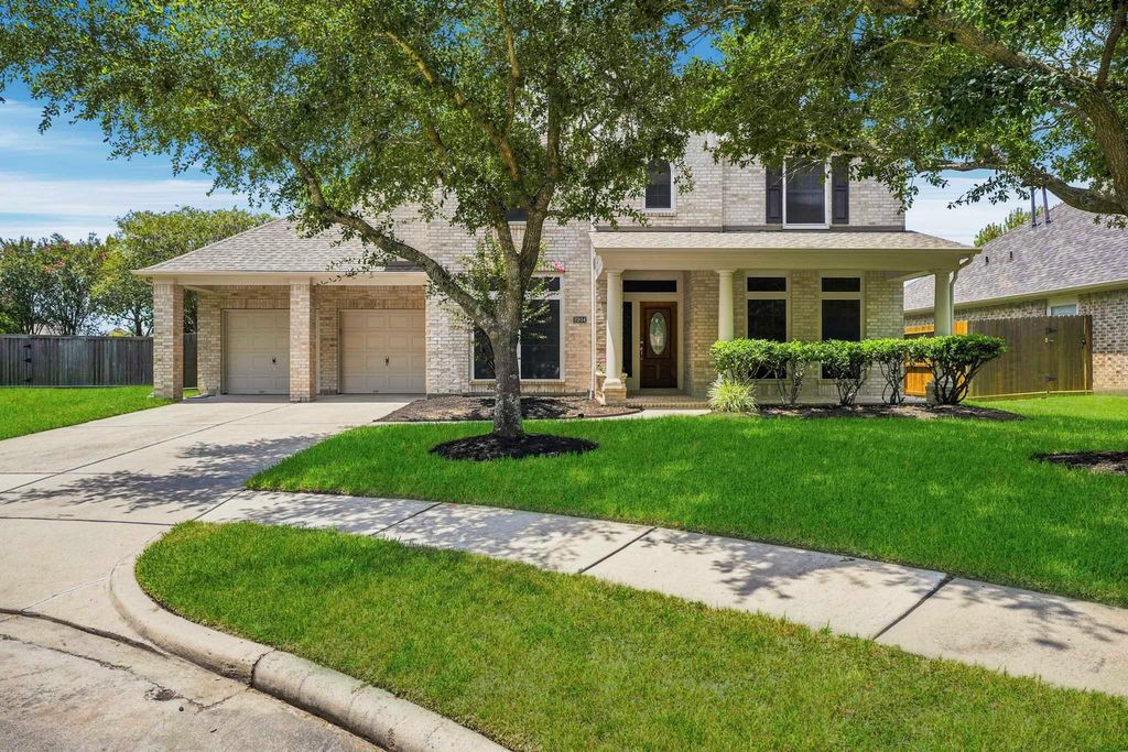 2904 Grand Shore Court, League City, TX 77573