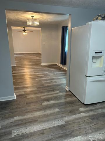 8115 Martz Paulin Road, Franklin Twp, OH 45005