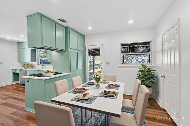 1006 Holt Street, College Station, TX 77840