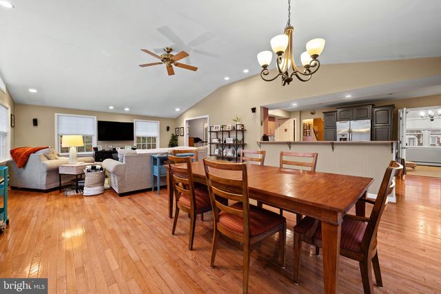 1501 KEYSTONE DR, Hatfield, PA 19440