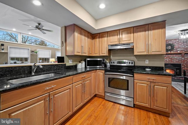 1501 KEYSTONE DR, Hatfield, PA 19440