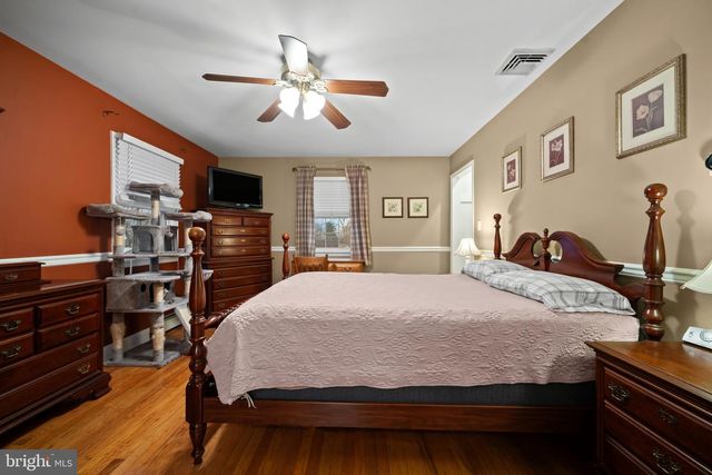 1501 KEYSTONE DR, Hatfield, PA 19440