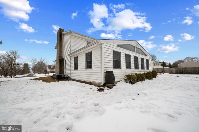 1501 KEYSTONE DR, Hatfield, PA 19440