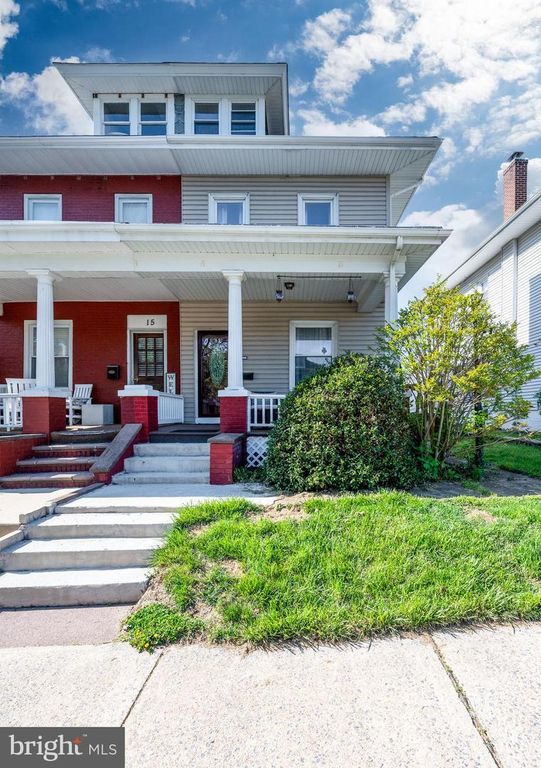 17 PENNSYLVANIA AVE, Shillington, PA 19607