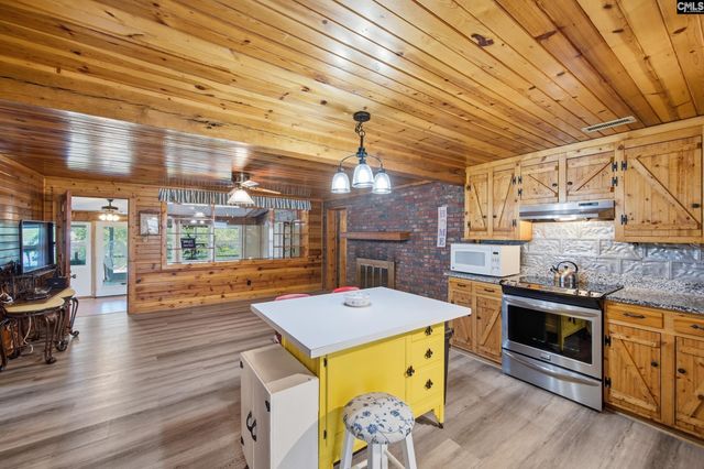 1089 Lake Drive, Leesville, SC 29070