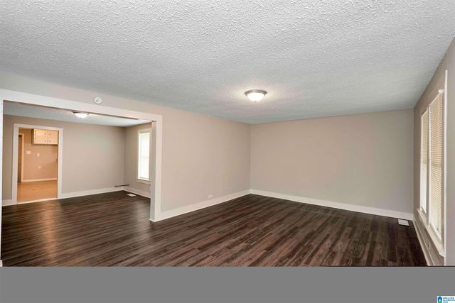 727 9TH STREET, Bessemer, AL 35020