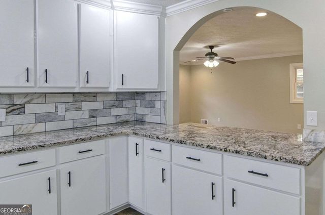 2890 Lakemont Place SW, Marietta, GA 30060