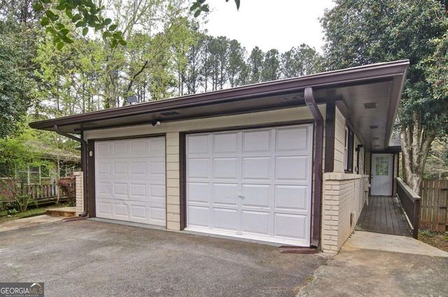 2890 Lakemont Place SW, Marietta, GA 30060