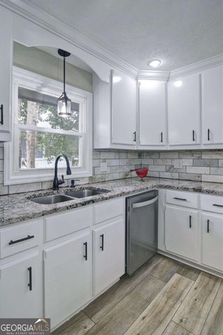 2890 Lakemont Place SW, Marietta, GA 30060