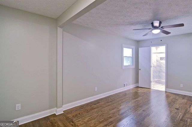 2890 Lakemont Place SW, Marietta, GA 30060