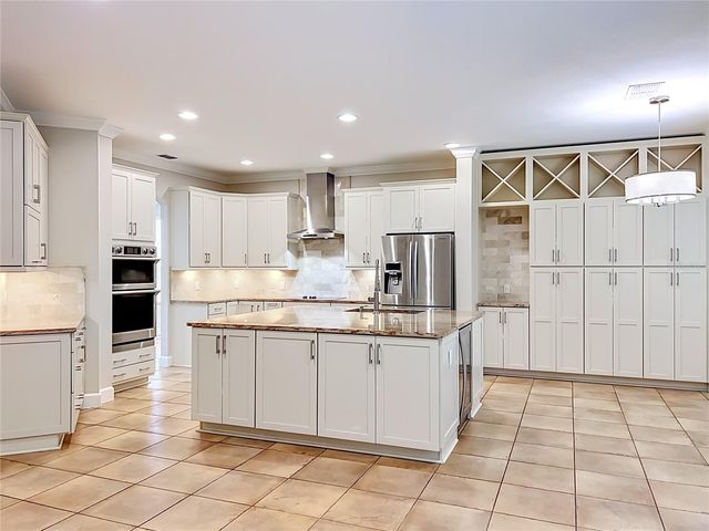 313 MUNSON HILLS COURT, Oviedo, FL 32765