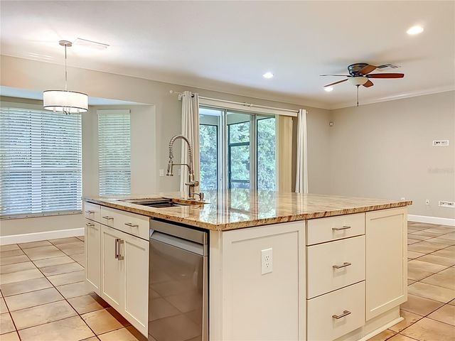 313 MUNSON HILLS COURT, Oviedo, FL 32765