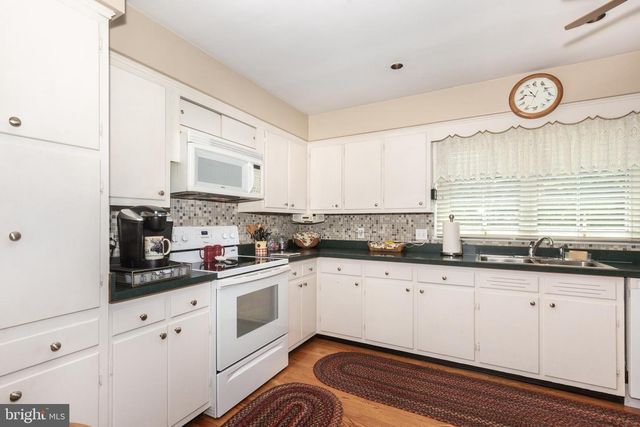 40 GREENVALE RD, Westminster, MD 21157
