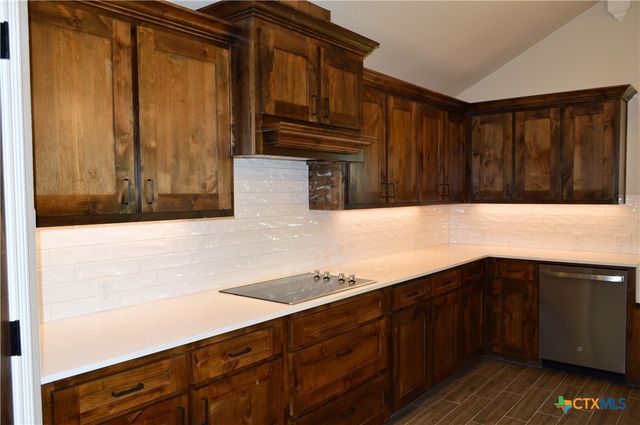 202 County Road 3154, Kempner, TX 76539