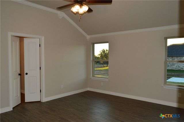 202 County Road 3154, Kempner, TX 76539