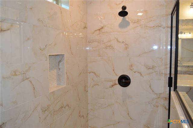 202 County Road 3154, Kempner, TX 76539