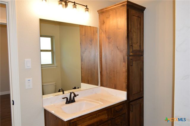 202 County Road 3154, Kempner, TX 76539