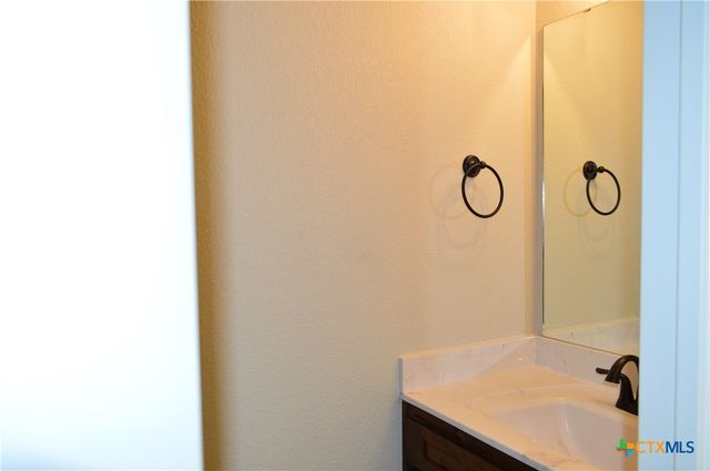 202 County Road 3154, Kempner, TX 76539