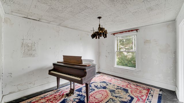 2334 Maple Road, Homewood, IL 60430