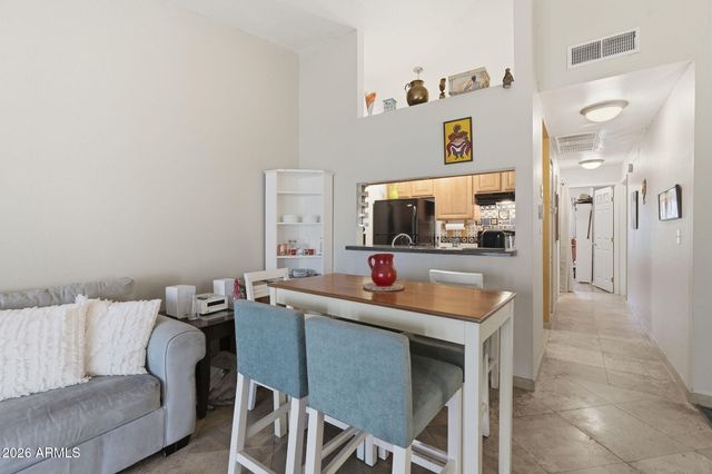 14203 N 19TH Avenue 2012, Phoenix, AZ 85023