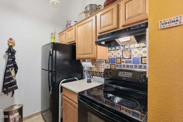 14203 N 19TH Avenue 2012, Phoenix, AZ 85023