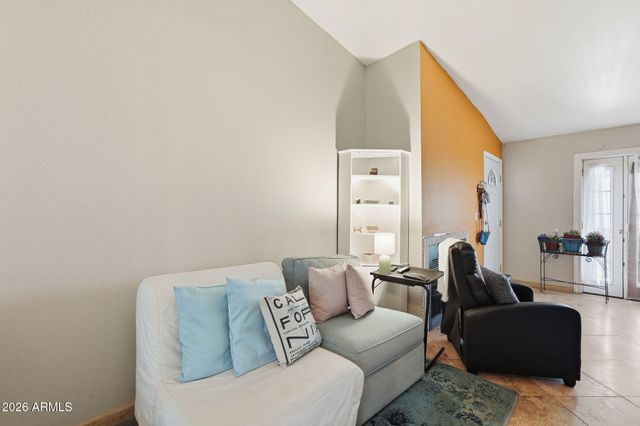 14203 N 19TH Avenue 2012, Phoenix, AZ 85023