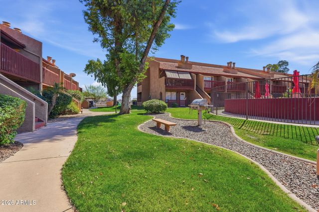 14203 N 19TH Avenue 2012, Phoenix, AZ 85023