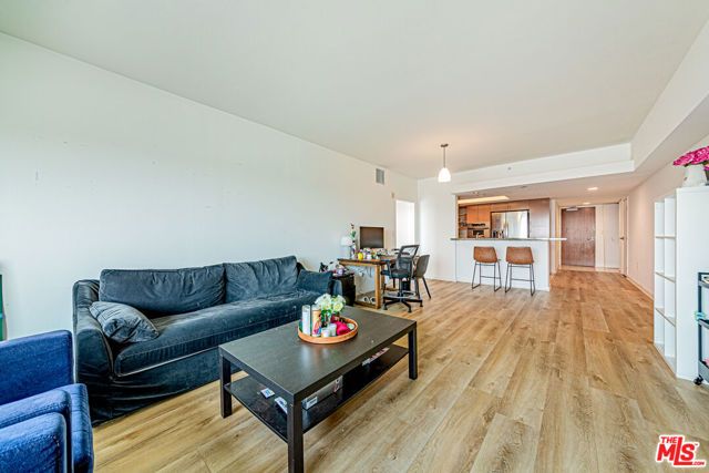 13700 Marina Pointe Drive 1018, Marina Del Rey, CA 90292