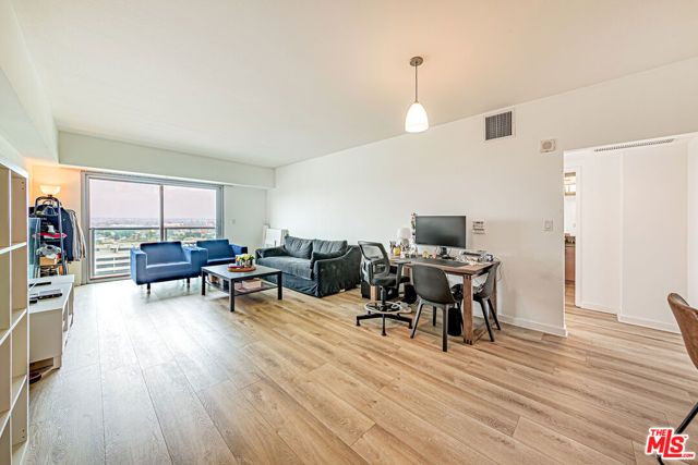 13700 Marina Pointe Drive 1018, Marina Del Rey, CA 90292